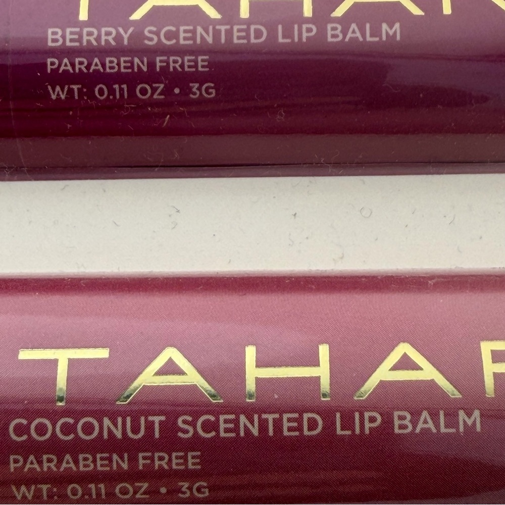 TAHARI Moisturizing Scented Lip Balm Set of 4 - Vanilla Rose Berry Coconut - Picture 3 of 8